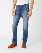 WRANGLER TEXAS TAPER MĘSKIE SPODNIE JEANSOWE BLUE CHILL W12TU898T 112141168